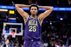 开云体育app-鹈鹕逆转墨西哥男篮，巴恩斯高光表现