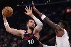 开云体育登录-法国男篮绝杀快船，艾顿绝境逆转