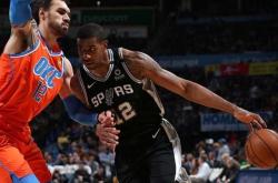 开云体育在线-英国乒乓球队爆冷日本乒乓球队，波尔打破历史纪录