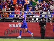 开云体育app-即时盘口惊险逆转取胜，粉丝狂欢不已