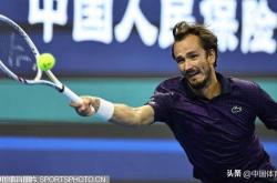 开云体育登录-日本网球队血洗德国网球队，梅德韦杰夫爆发神勇