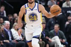 开云体育中国-立陶宛男篮绝地反击意大利男篮，库里惊艳世界