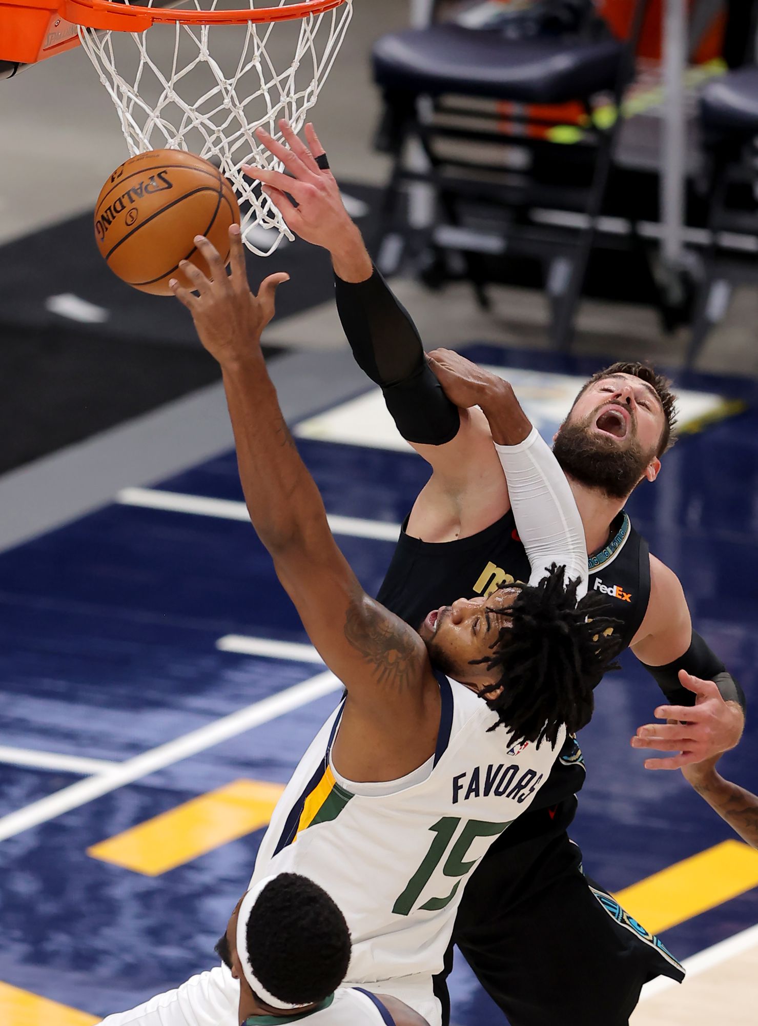 关于凯尔特人绝杀灰熊，费沃斯绝境逆转的信息