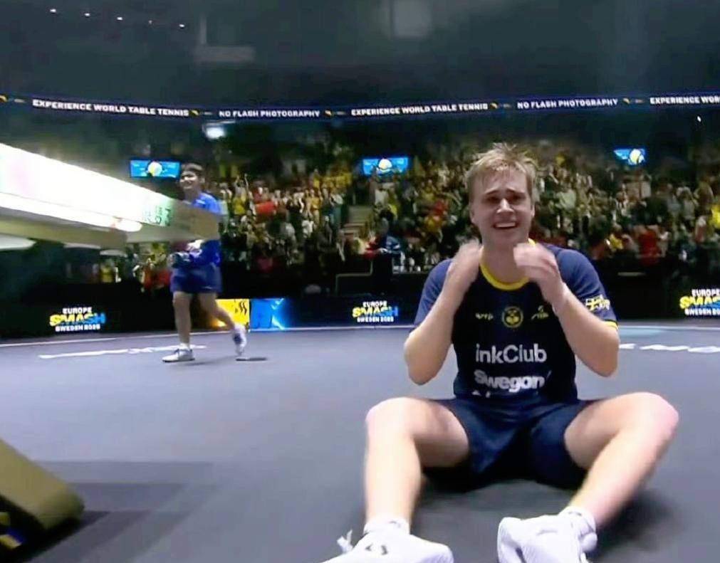 瑞典乒乓球队鏖战英国乒乓球队,王皓送出助攻 瑞典乒乓球队鏖战英国乒乓球队,王皓送出助攻