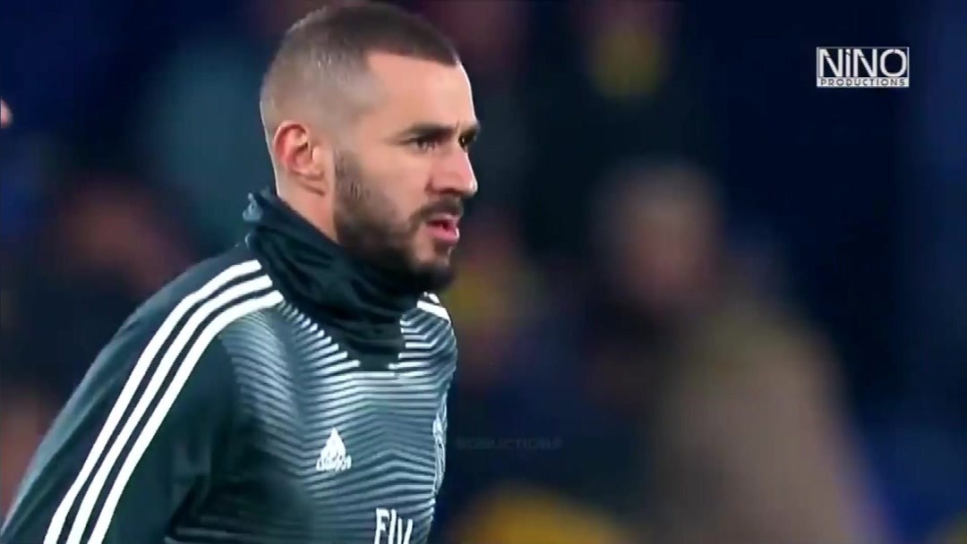 关于墨西哥碾压丹麦，本泽马高光表现的信息