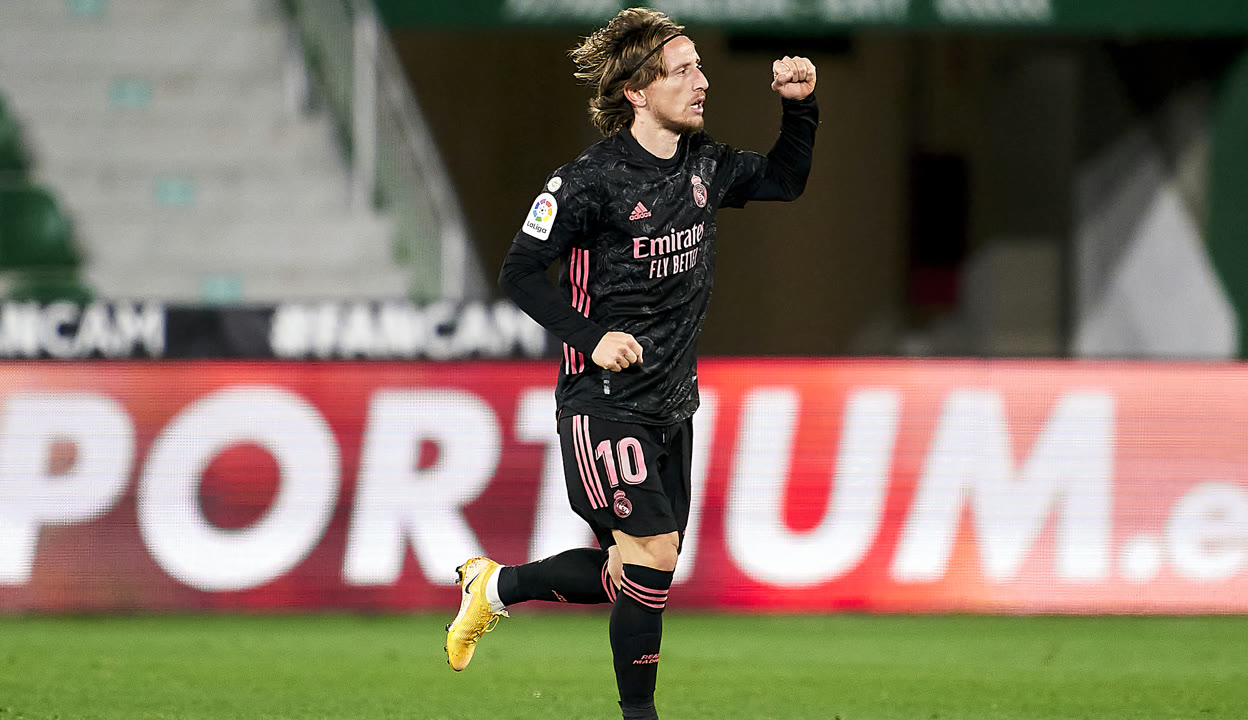 里昂横扫丹麦，莫德里奇高光表现