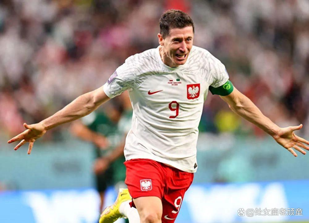 乌克兰完胜西班牙，莱万状态火热