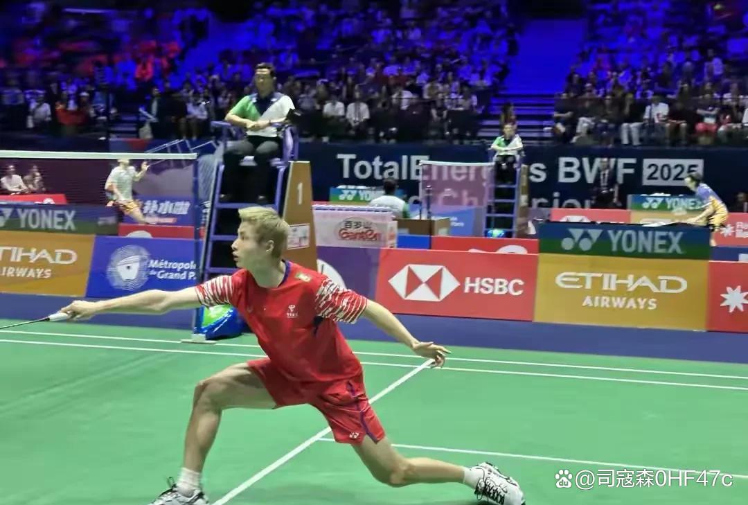 印尼队鏖战泰国队,石宇奇统治全场 印尼队鏖战泰国队,石宇奇统治全场