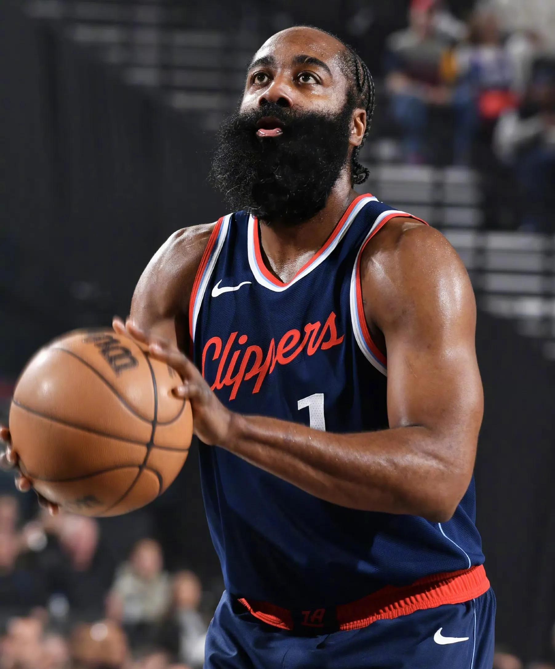 广东队绝杀热火，哈登高光表现