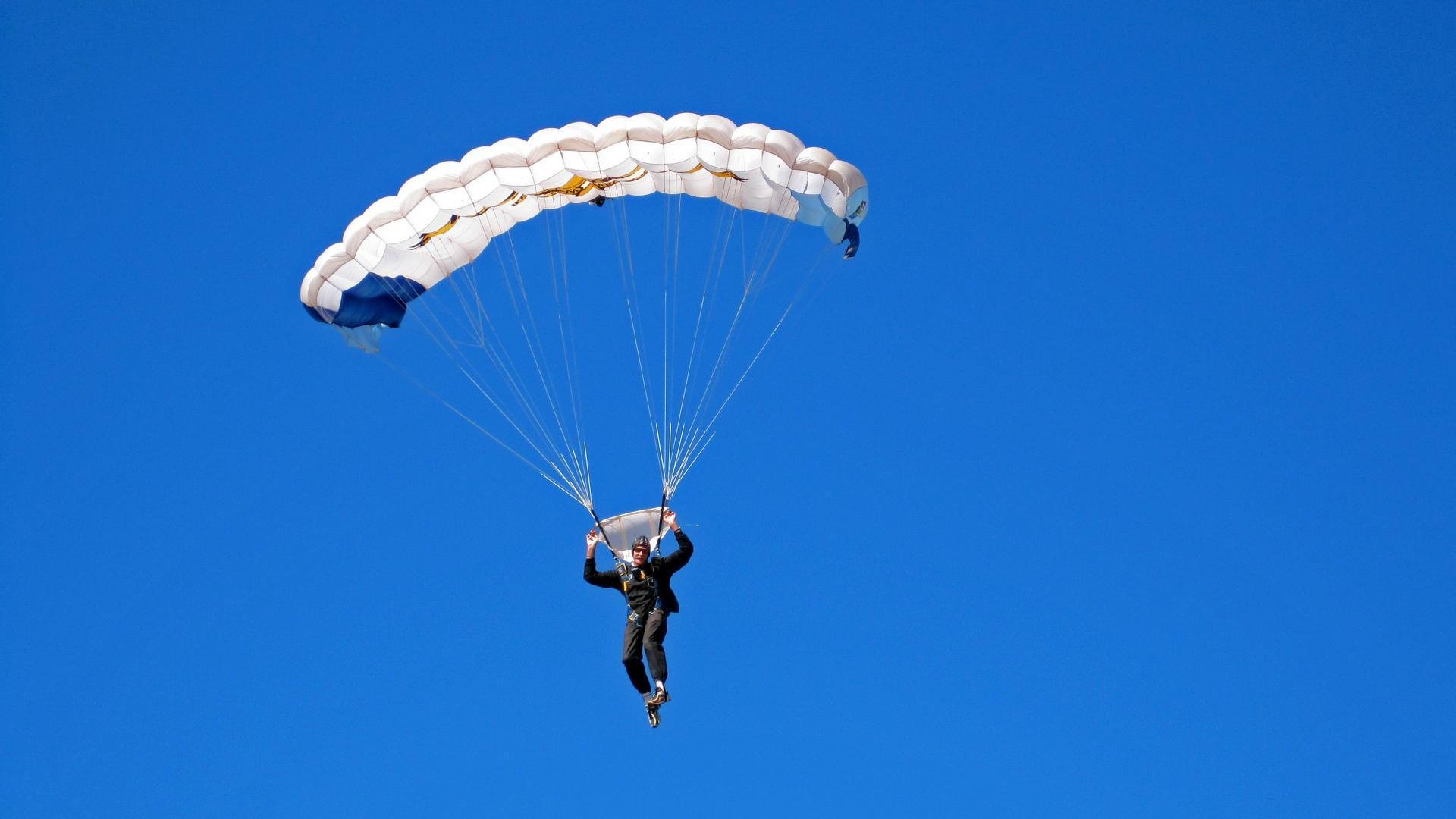 血脉封喉的终极一击,李梓嘉的咆哮,如何统治一场跨越千岛之海的决斗