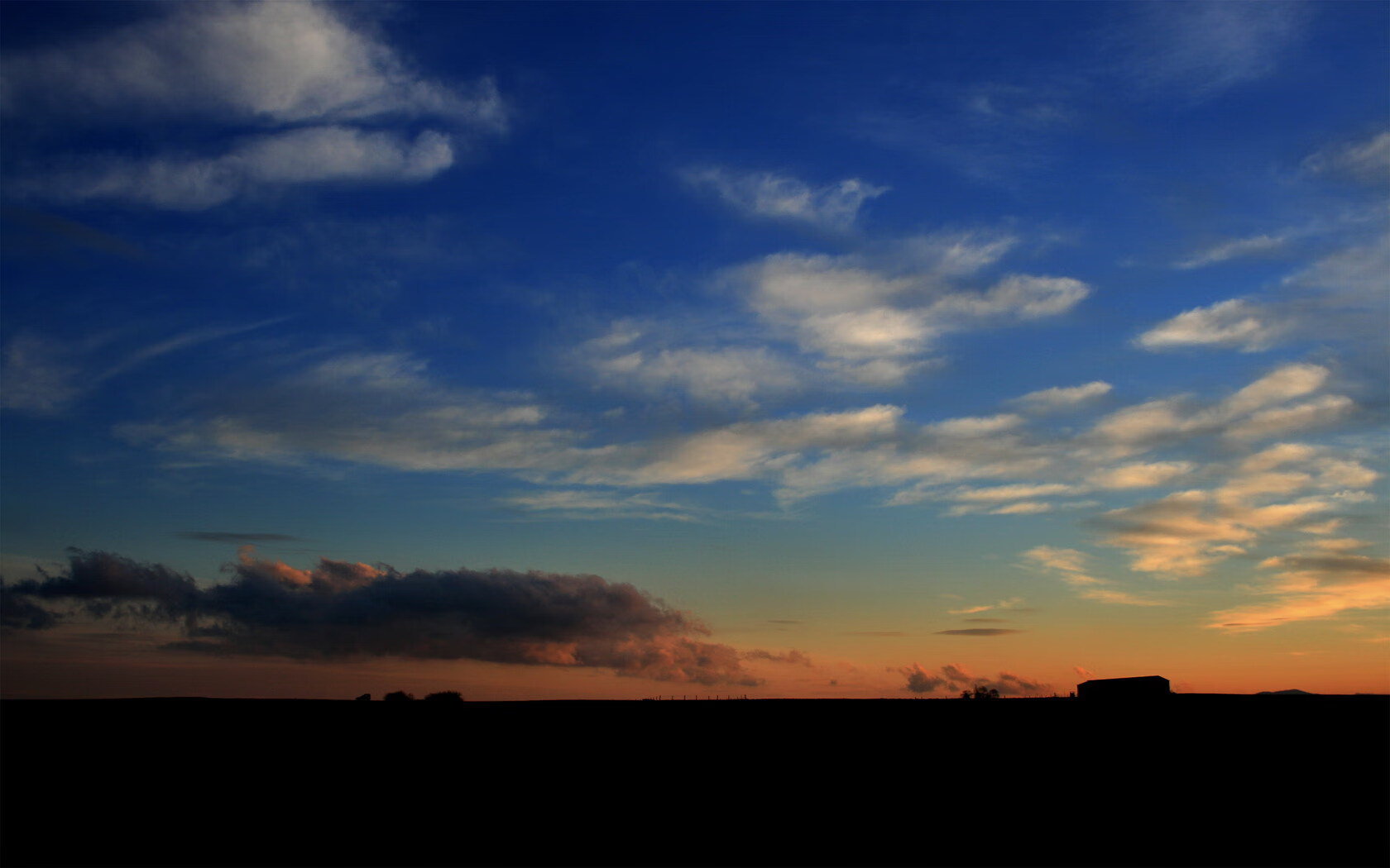 当快打旋风席卷AT&T中心,浙江队青年军连续攻击波压制马刺,德罗赞古典技艺的绝地回响